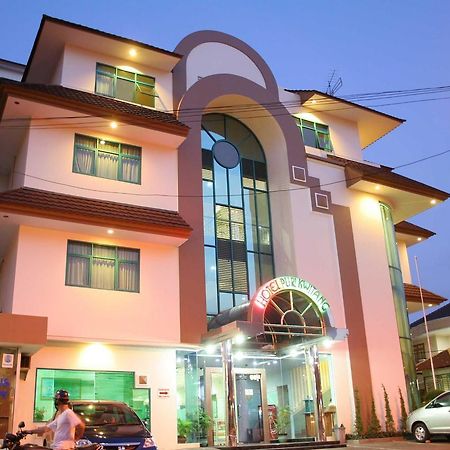 Hotel Puri Kwitang Джакарта Екстериор снимка